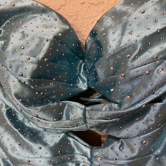 Chic Blue Ruffled Mini Dress - Picture 8 of 9